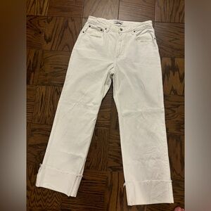 Abercrombie Curve Love High Rise 90s Relaxed Jean - white with cuff hem